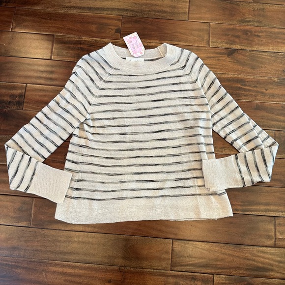A.L.C. Sweaters - A.L.C. 100% Japanese Yarn Wool 2012 Black/Cream Striped Crew Neck Sweater Sz L